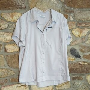Columbia Short Sleeve Button-down Shirt